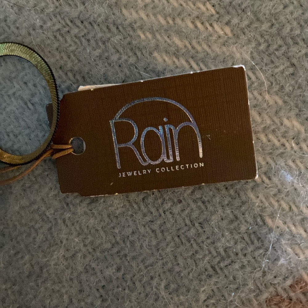 Rain bracelet cuff